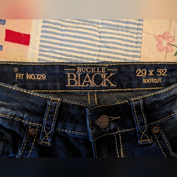 Buckle Denim - Buckle 29x32 Boot cut Jeans